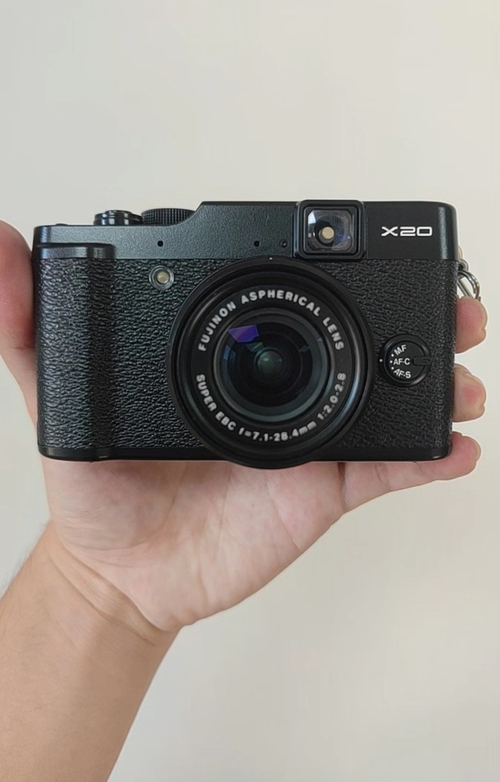 Fujifilm X20 Digital Camera Black (Preowned)