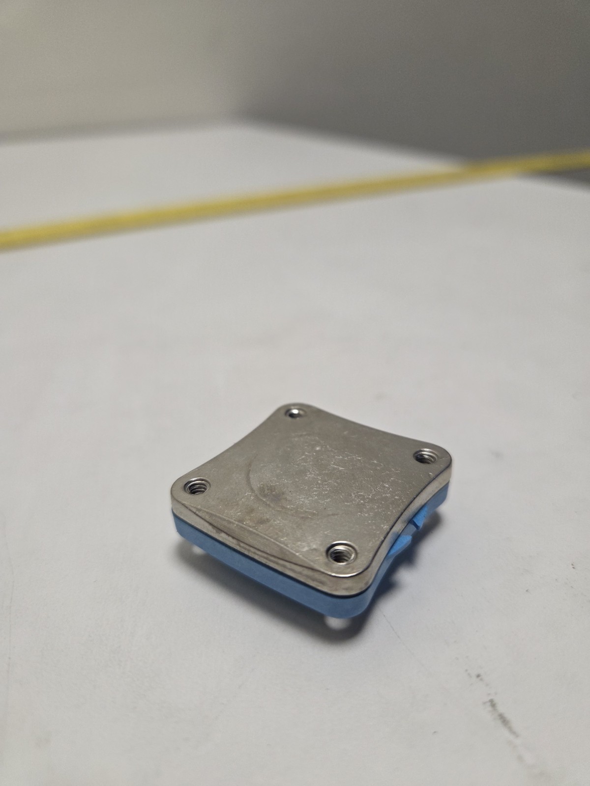 Wavelength Electronics WTC3243 Temperature Controller 2.2 A (Used)