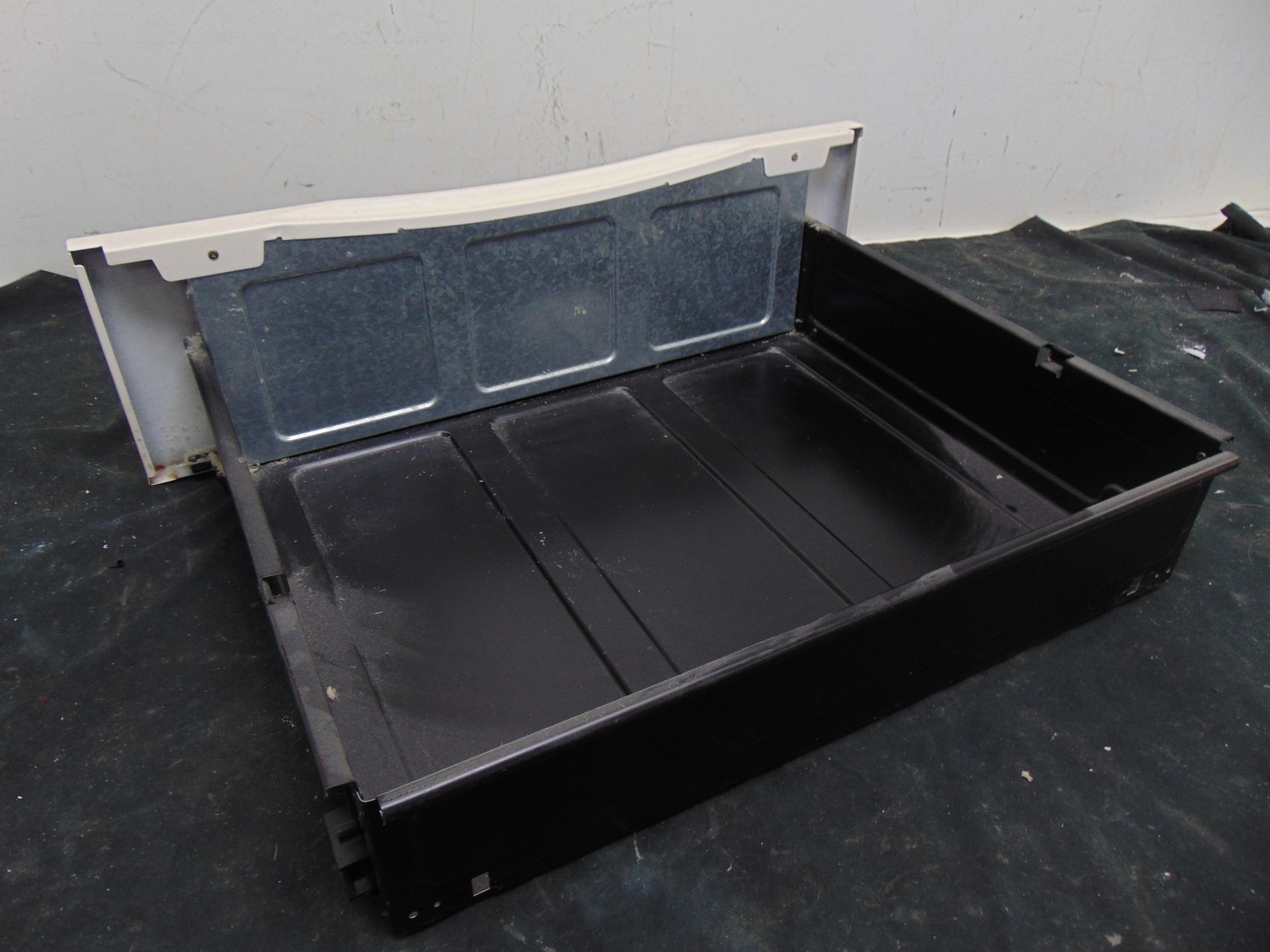 GE Electric Range JB350DF4CC Drawer Assembly WB55T10178