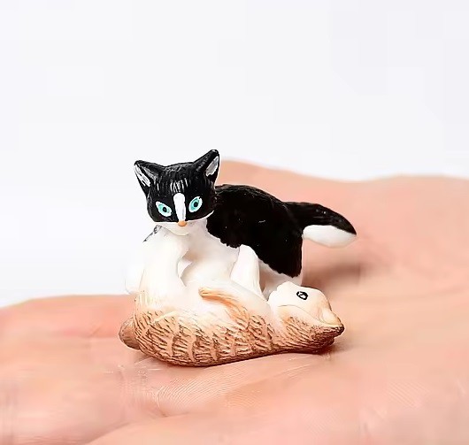 Playing Cat Animal Figure Toy PVC Wildlife Small Figurine Birthday Gifts