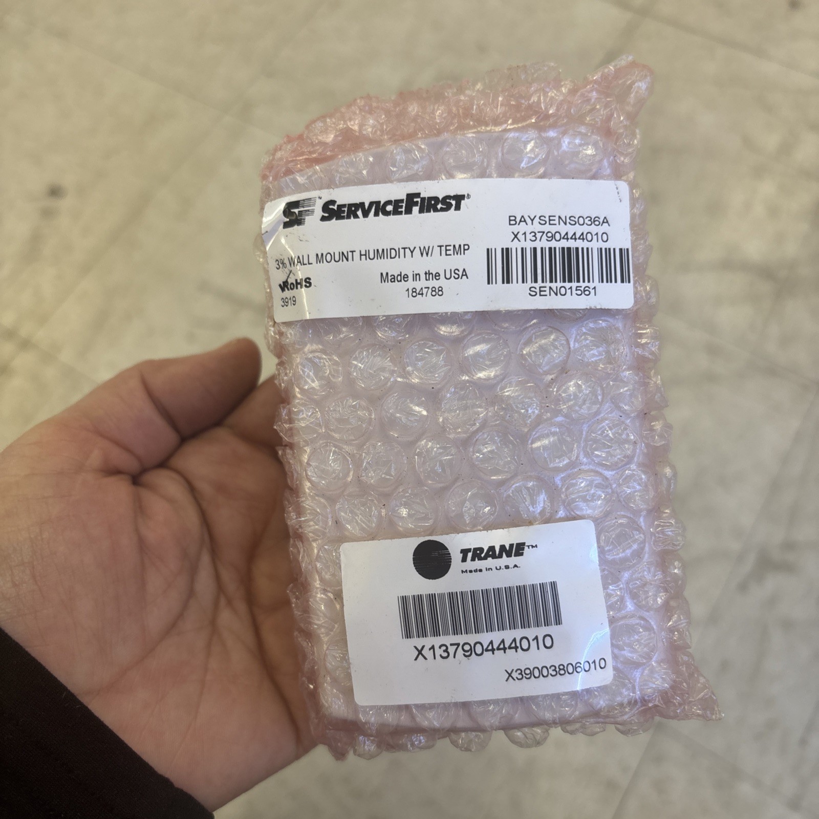 Trane SEN01561 Temp Humidity Wall Sensor NEW! X13790444010