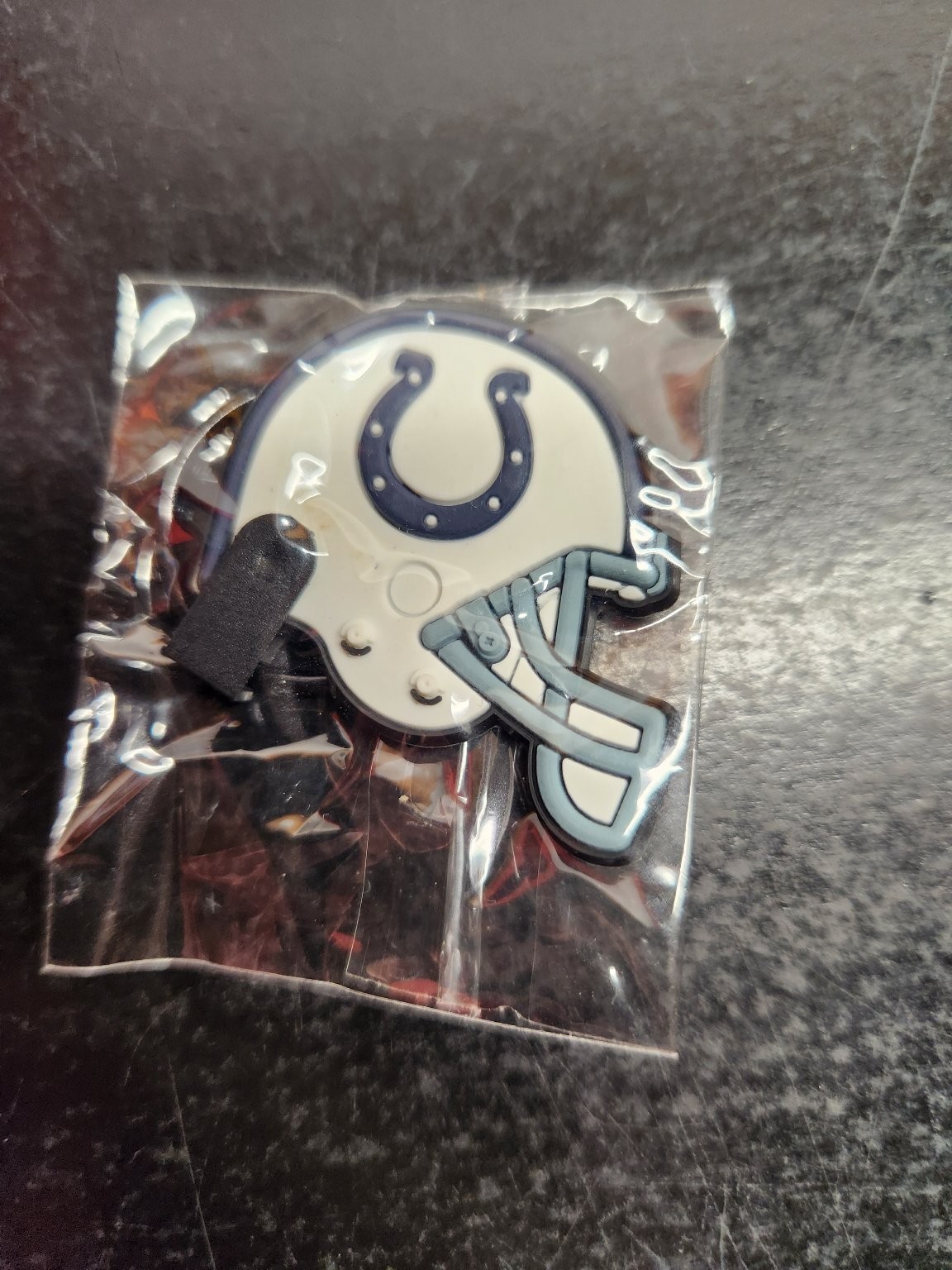 Indianapolis Colts Football Helmet Magnetic Key Holder NFL Collectible