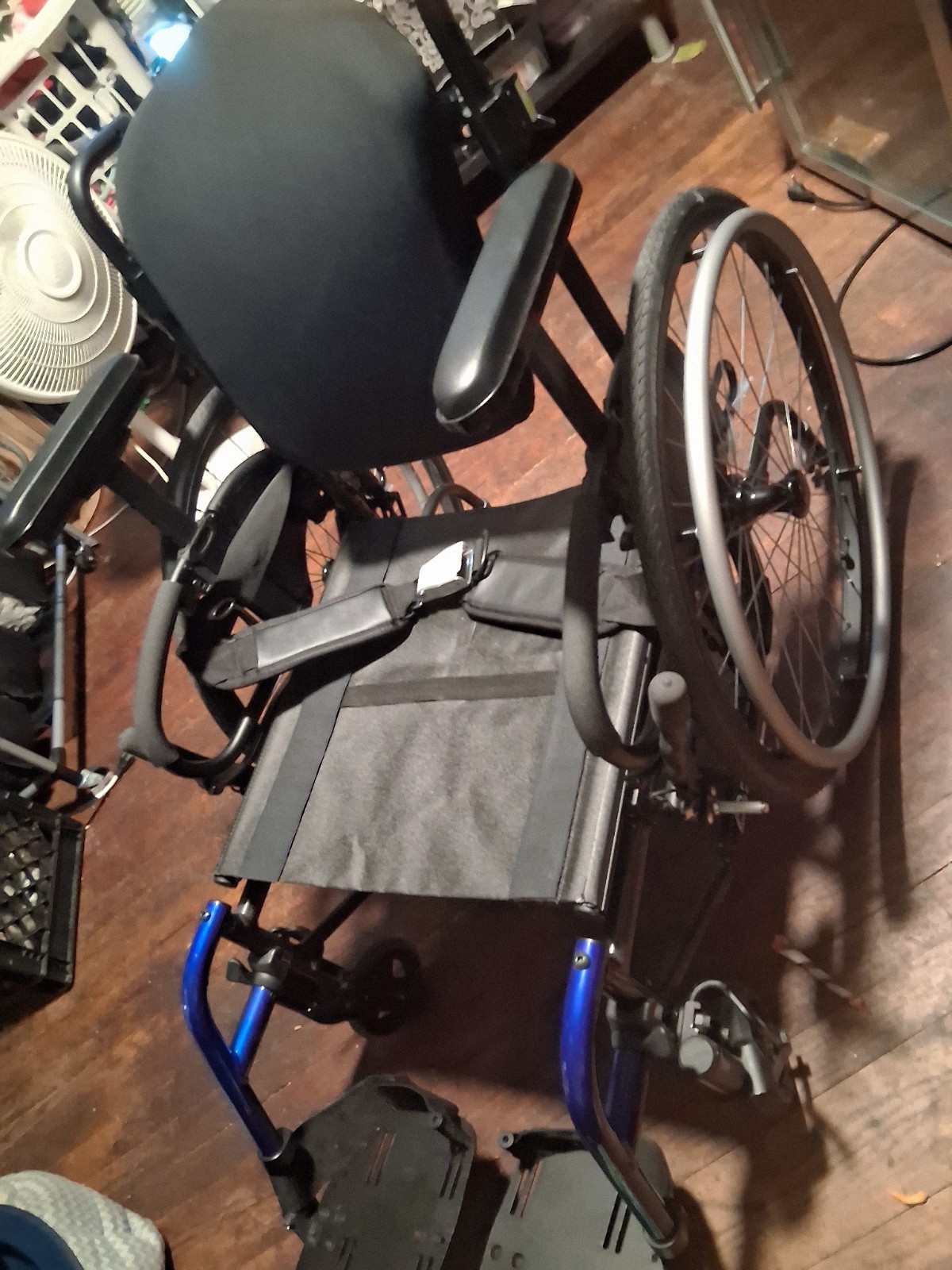 Quickie 2  Wheel  Chair