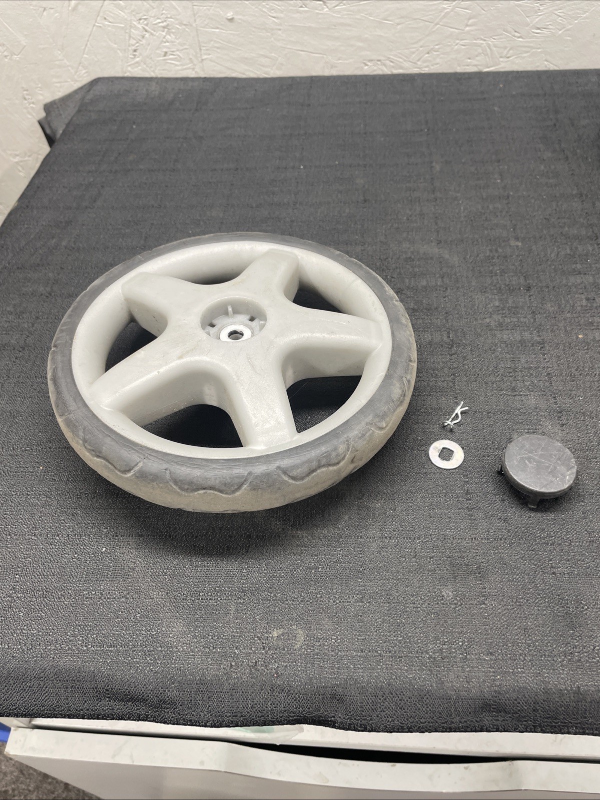 GRACO Ready2GrowClick Connect LX REPLACEMENT PART Rear Tire