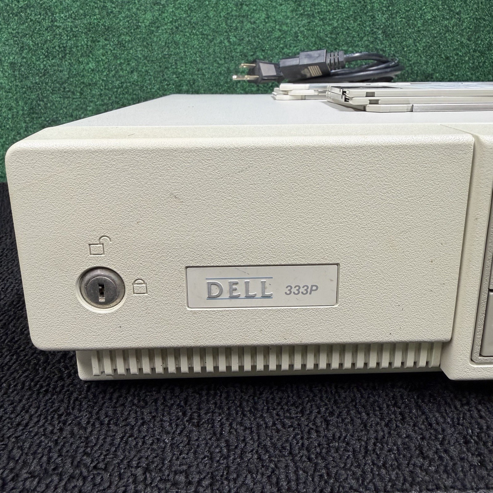 Rare Dell 333p Computer System 1992 w/ DOS 5.0, 6.0 & 6.2 - Powers On