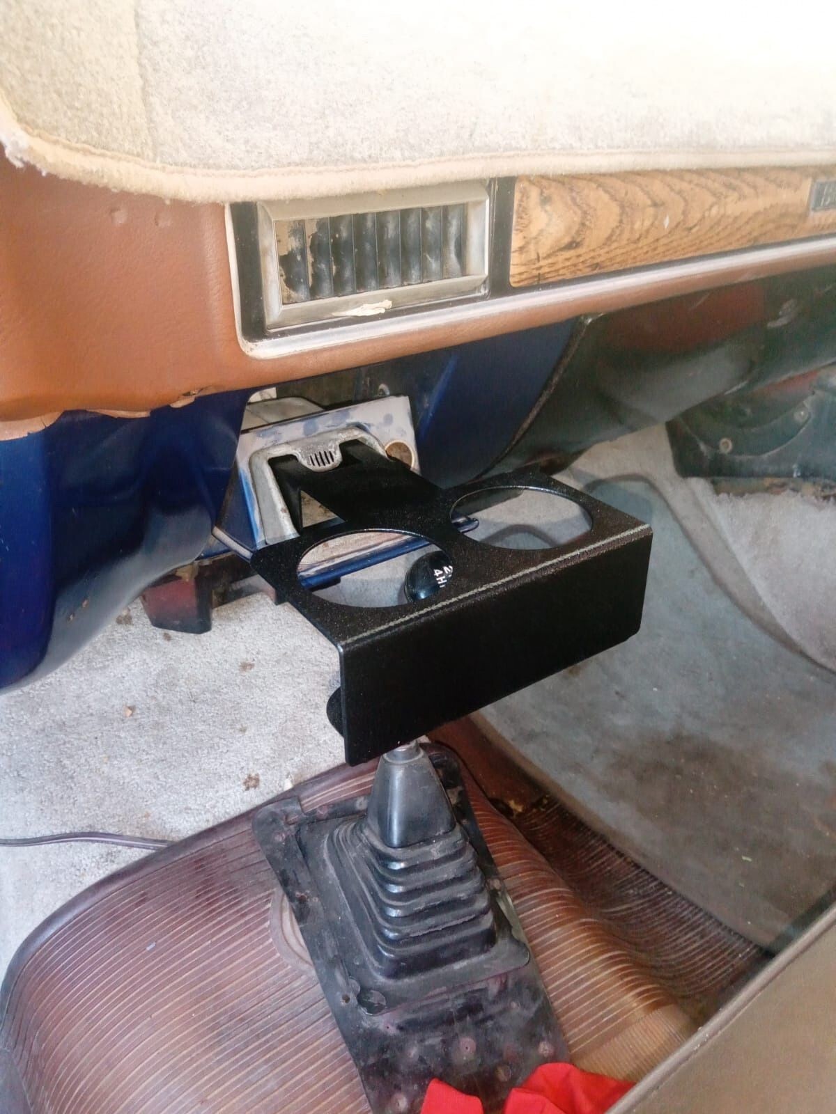 Chevy GMC truck Square body Cupholder 1973-1987 Chevy