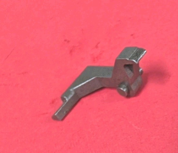 Thompson Center Muzzleloader Used Tumbler Release Right Hand Later #011716-46