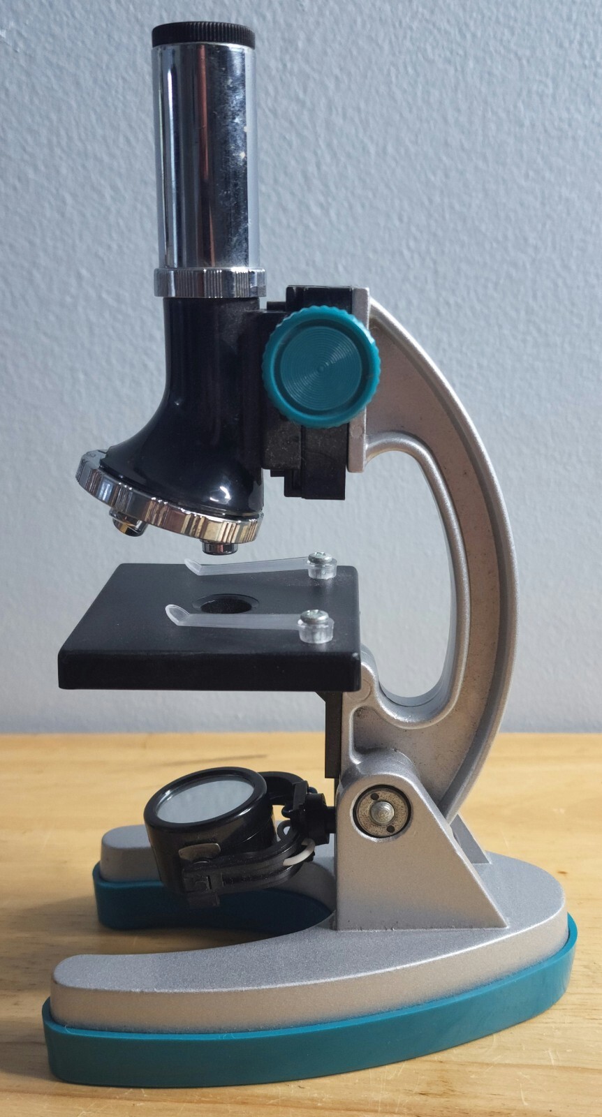 GeoSafari MicroPro Microscope