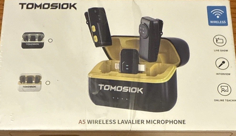 Tomosiok A5 Wireless Lavalier Microphone For Type C And Lightning