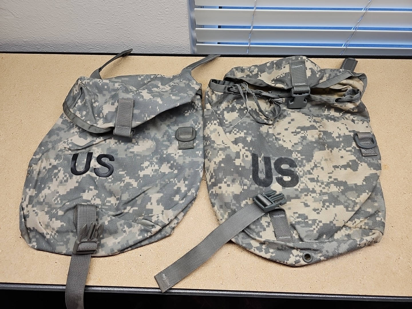 2x US ARMY SUSTAINMENT POUCH MOLLE ACU DIGITAL CAMO USGI 8465-01-524-7226 *Lot 2