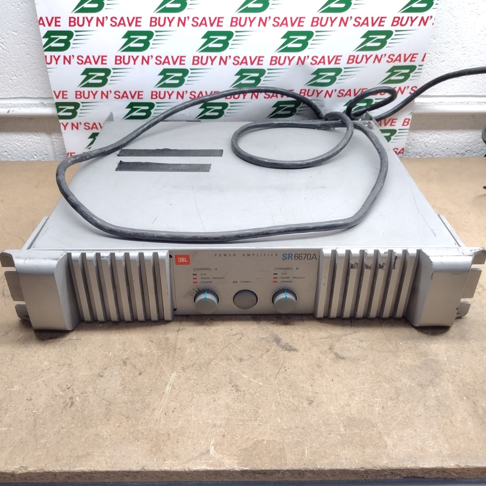 JBL Power Amplifier SR 6670A - Powers On - Rack Mountable - USED