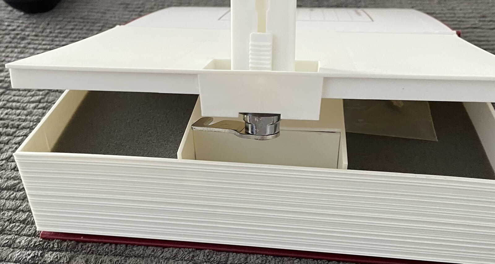 HELIX Book Safe Lock includes 2 keys Security safe disguised as book