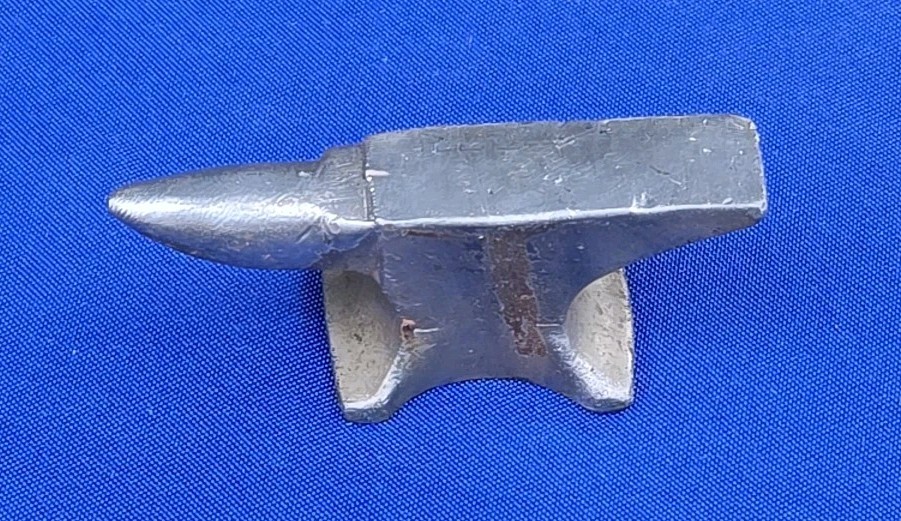 Vintage Jewelers Machinists Miniature Anvil Tool 12 oz WWII