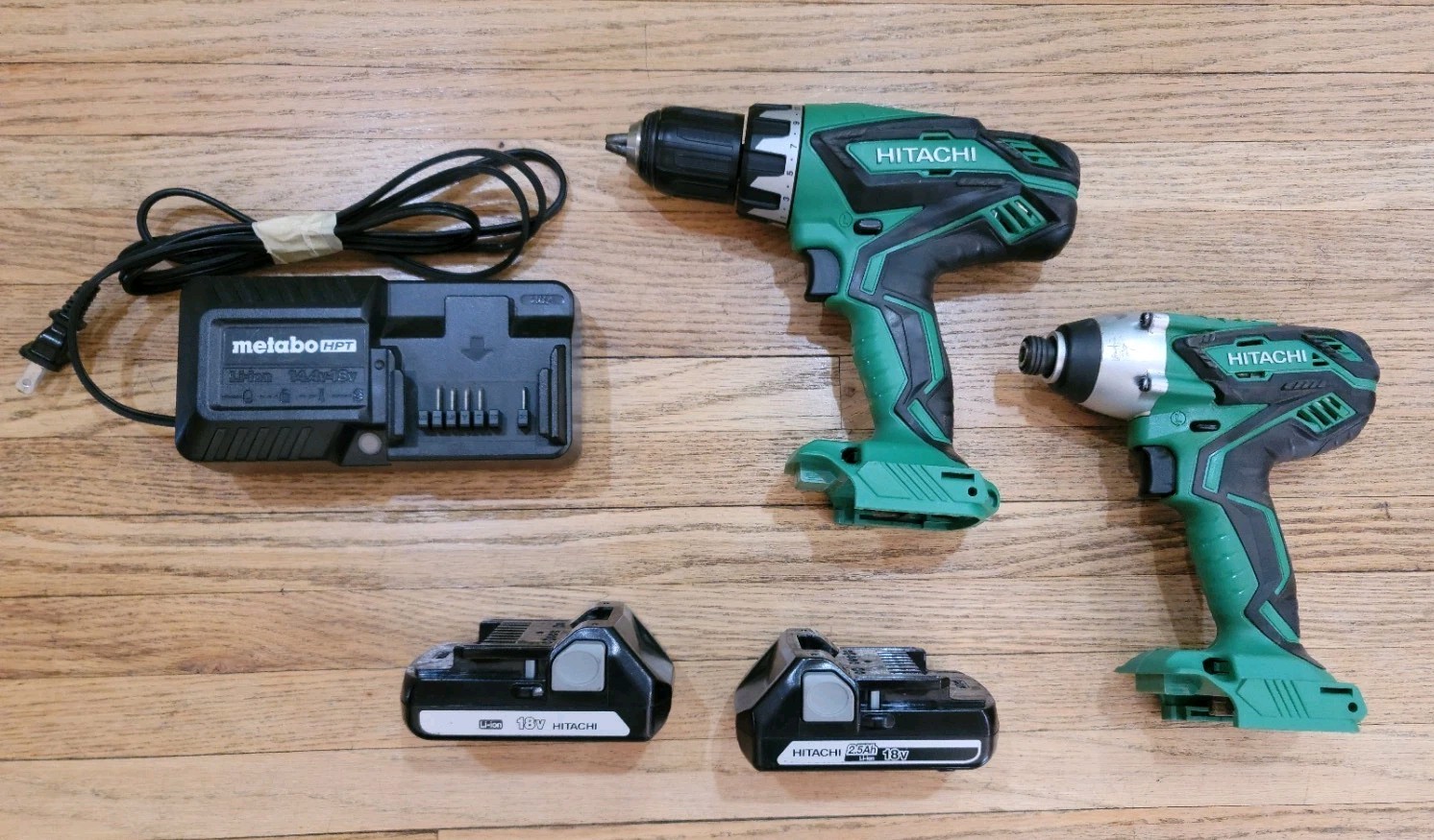 2 Hitachi DS 18DGL 1/2" 18V Cordless Driver Drill Set Battery Charger WH18DGL