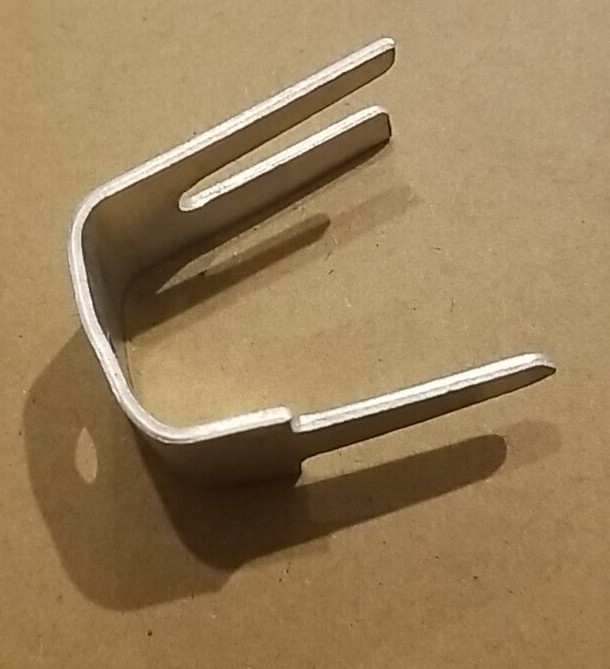 Briscon - aluminum lock-over clips #25 AWG 2/3 -25 Pack!! - NOS