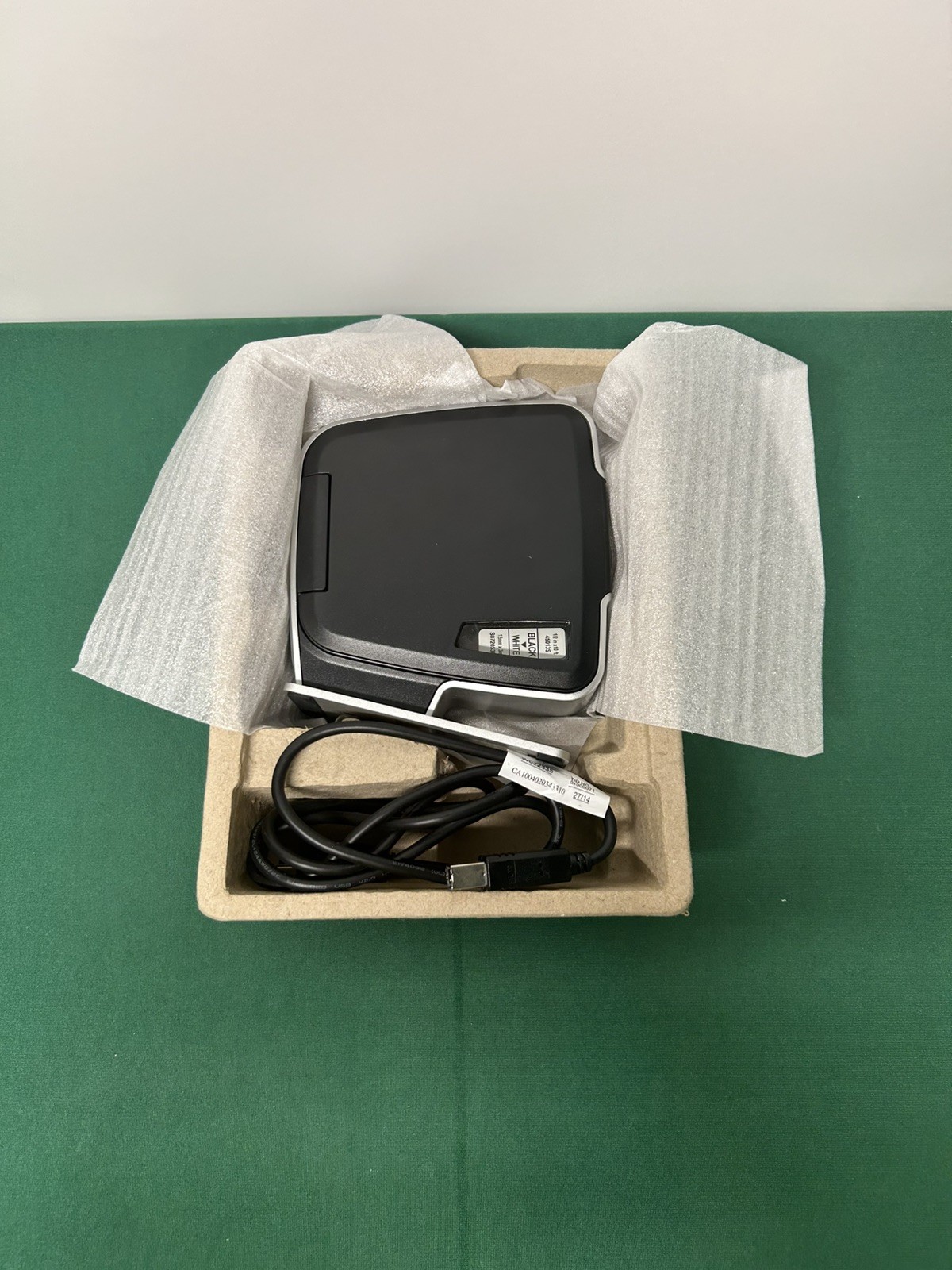 DYMO LabelManager Plug N Play Label Maker For PC - Mac