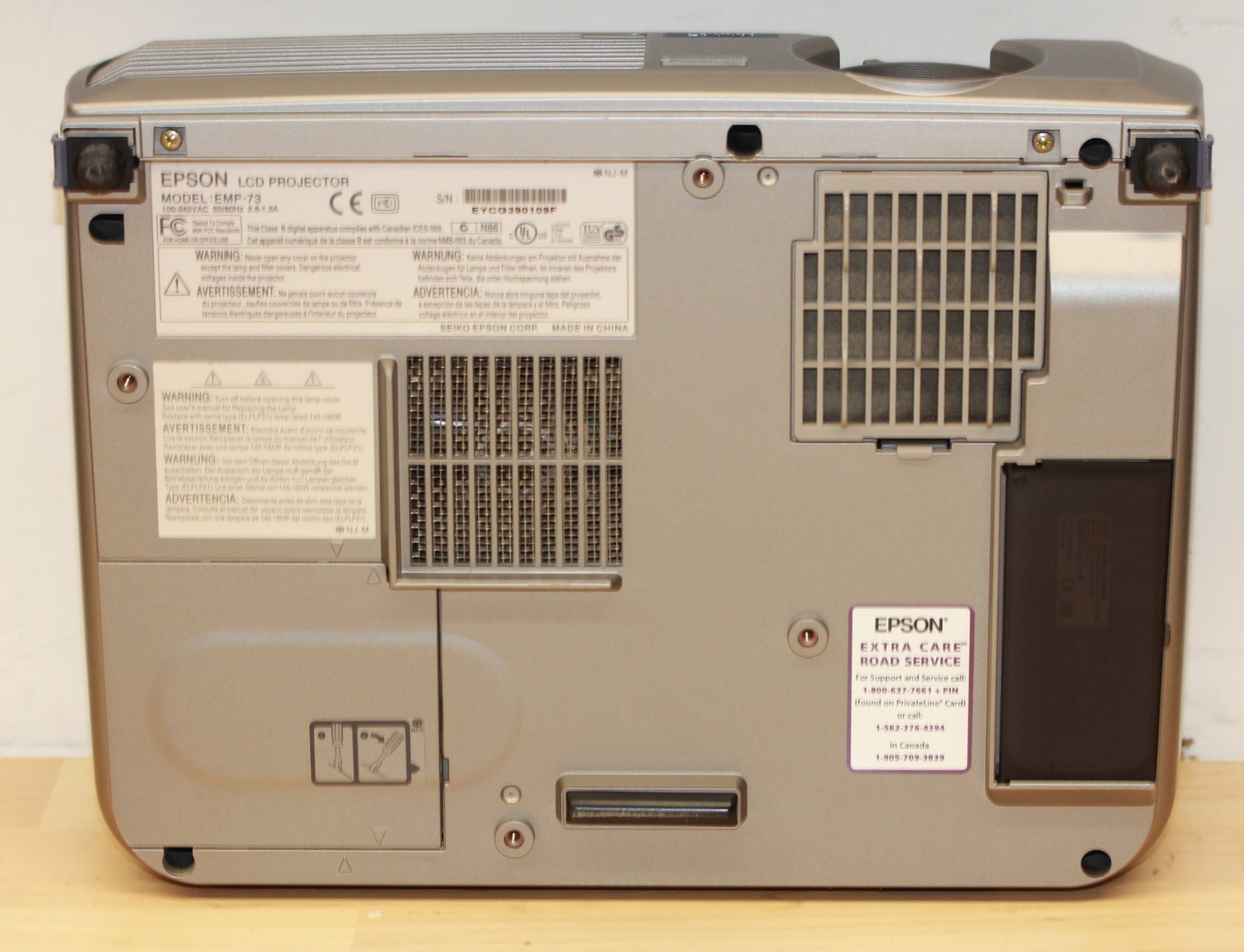 Epson Projector model EMP-73 TESTED (no remote)