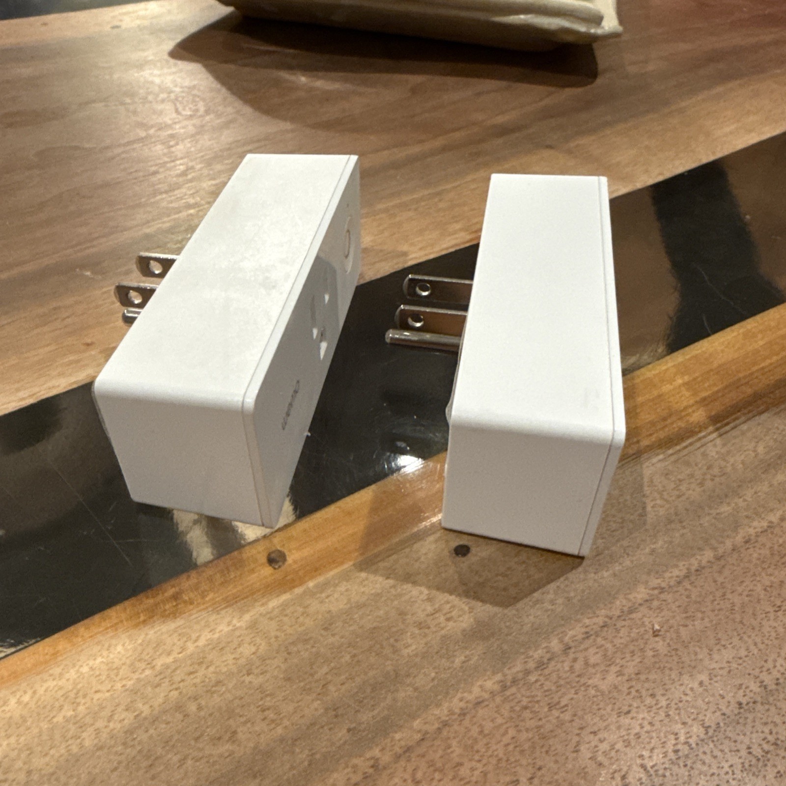 Set of 2 Wemo Mini WiFi Smart Plug Model F7C063, Good Condition, White
