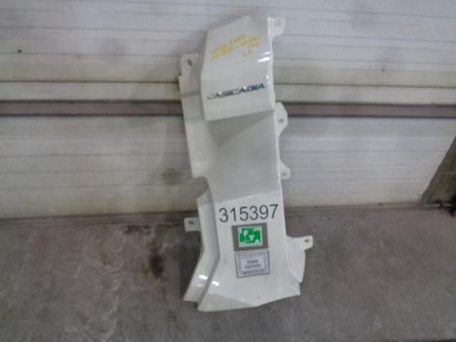For 2018 FREIGHTLINER CASCADIA 126 COWL N/A ,  MN