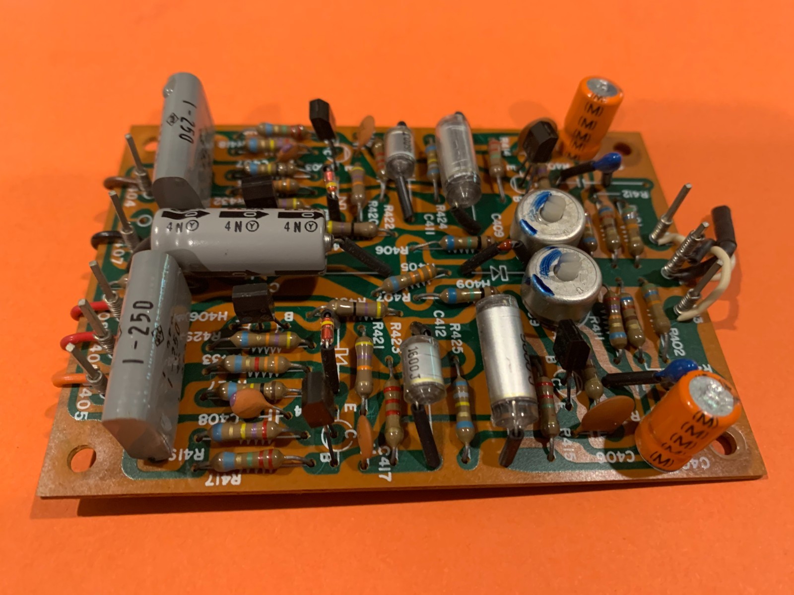 Marantz 2250 Stereo Receiver - P400 Phono Amplifier Board
