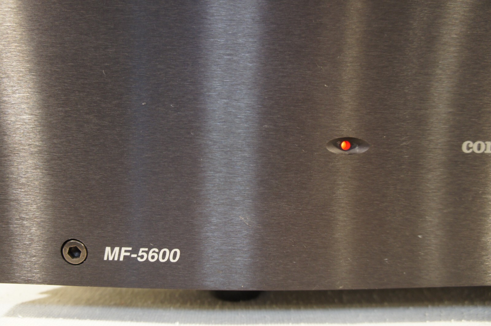 CONRAD JOHNSON MF-5600 POWER AMPLIFIER