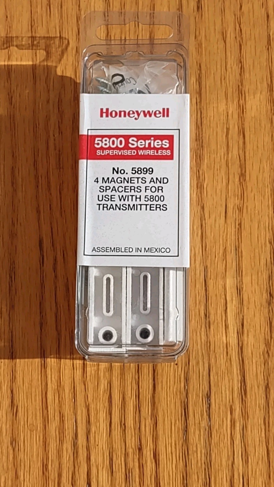 Honeywell 5800 Series No. 5899 4 magnets and spacers