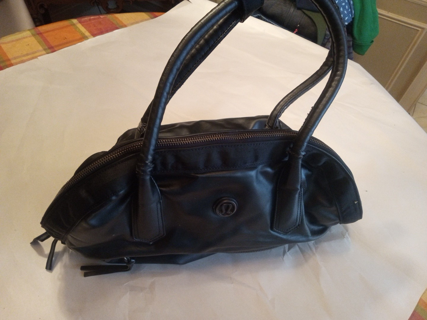 Lululemon Happy Hatha Hour Bag GYM BAG TOTE Black Vfine
