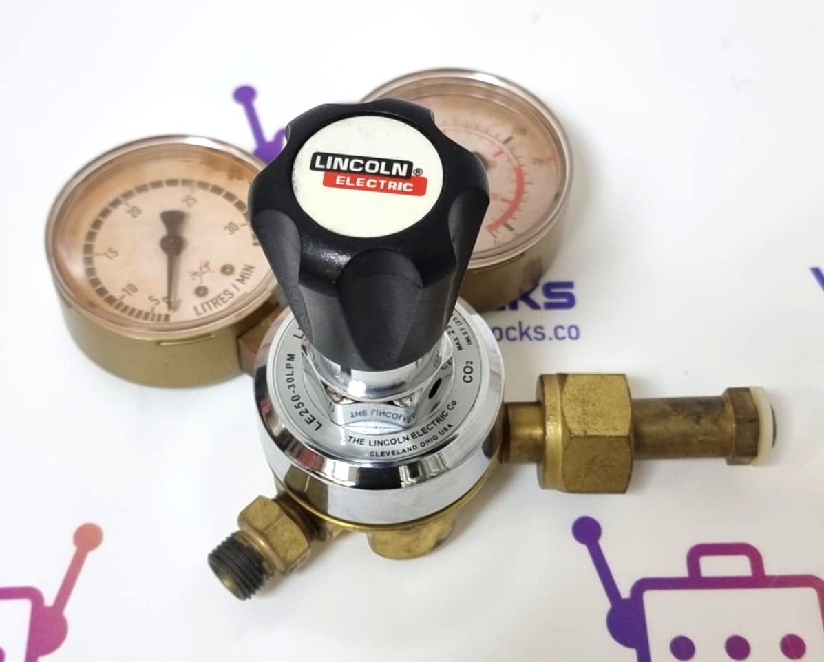 LINCOLN ELECTRIC LE250-30LPM Gas Flow Regulator