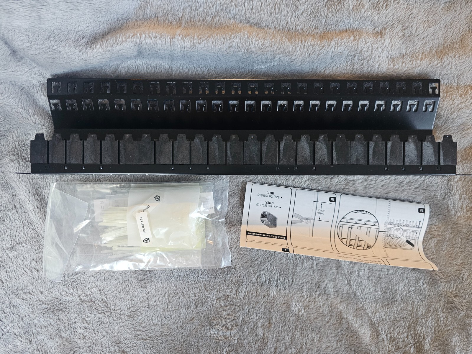 SIEMON Z PNL U48E Z MAX SHIELDED EMPTY PATCH PANEL 48 PORT