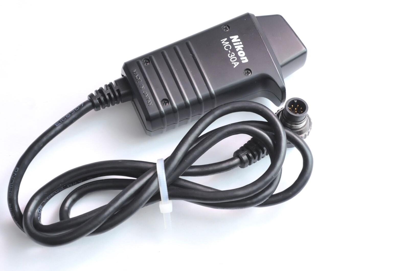 Nikon OEM MC-30A Remote Shutter Release Cable for Z8, Z9, D5, D6, D850 MC30A