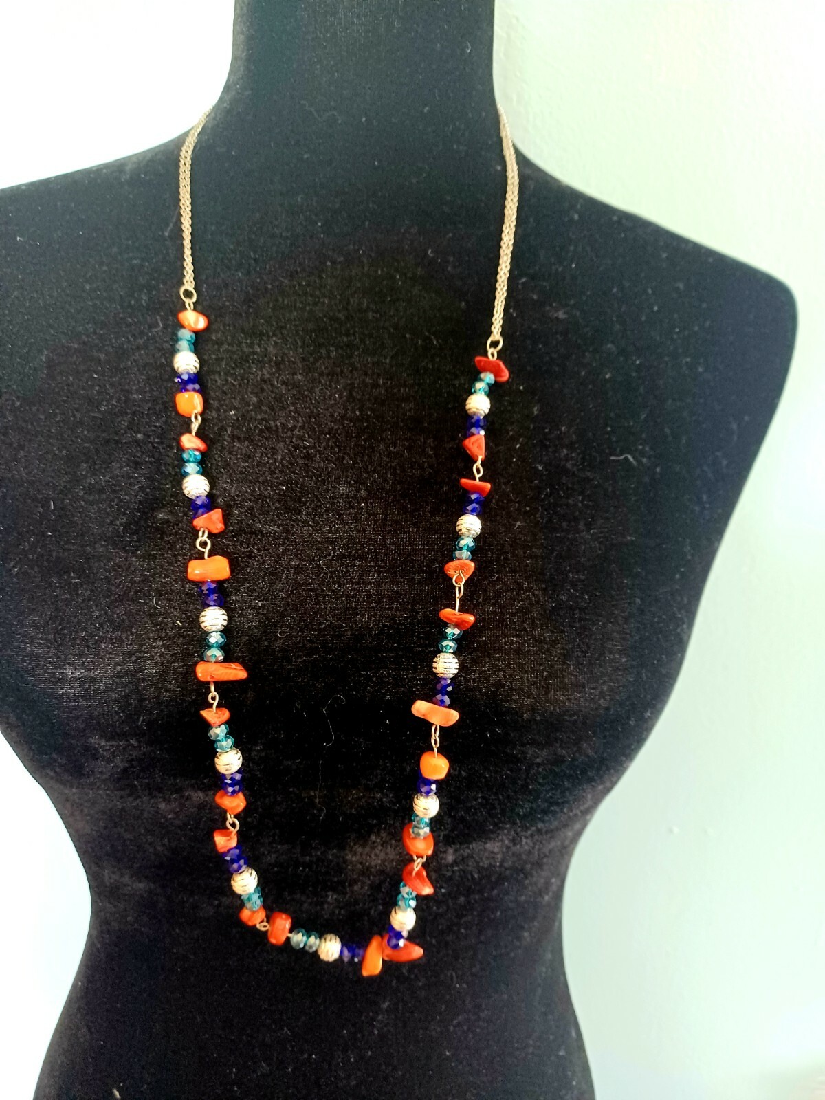 Trendy, versatile and Luxury long chain-bead necklace