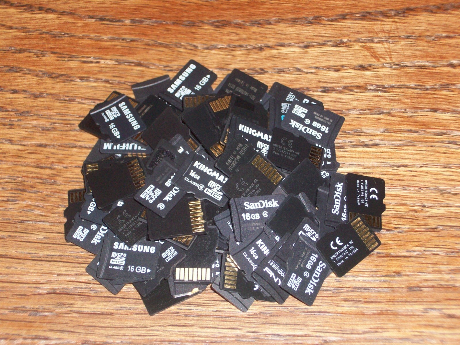 Lot of 50 - 16GB Mixed Brands Microsd/ Micro SD Cards