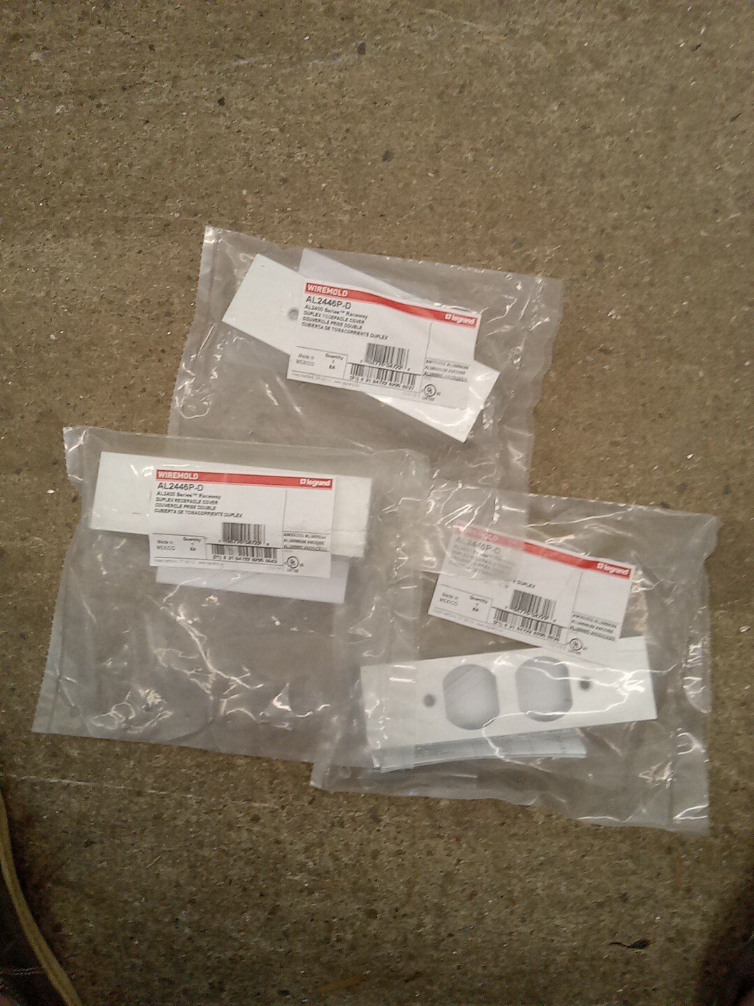 Wiremold AL2446P-D AL2400 Series Raceway Duplex Cover Lot Of 3. New