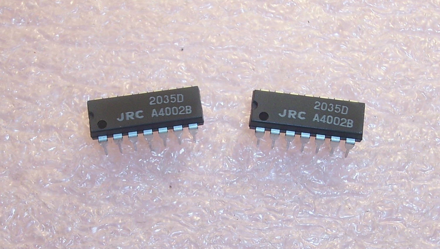 QTY (25) NJM2035D NEW JAPAN RADIO 14 PIN DIP STEREO MODULATOR 2035D NOS 1 TUBE