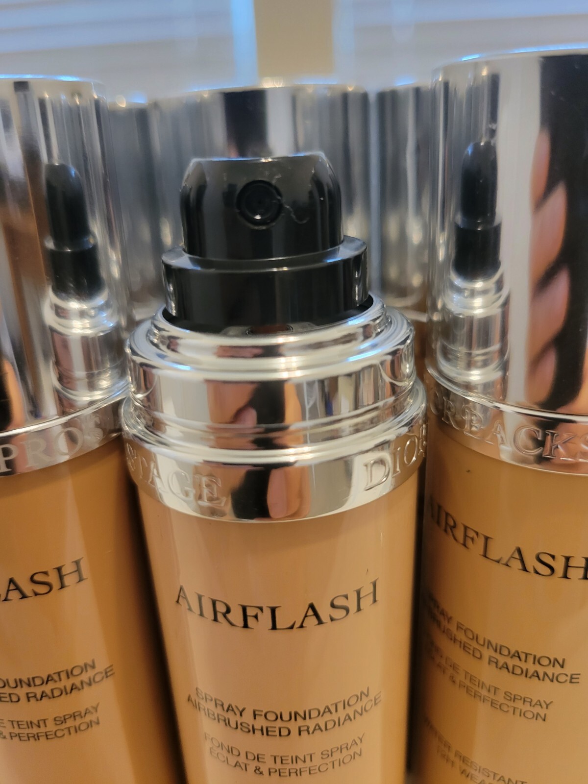 NWOB DIOR AIRFLASH SPRAY FOUNDATION AIRBRUSHED RADIANCE PICK 1