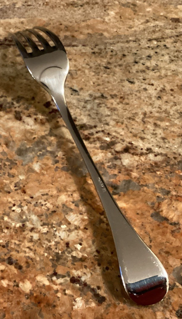 made in Dinner Fork Cookware Glossy Stainless 18/10 Italy Flatware 8"