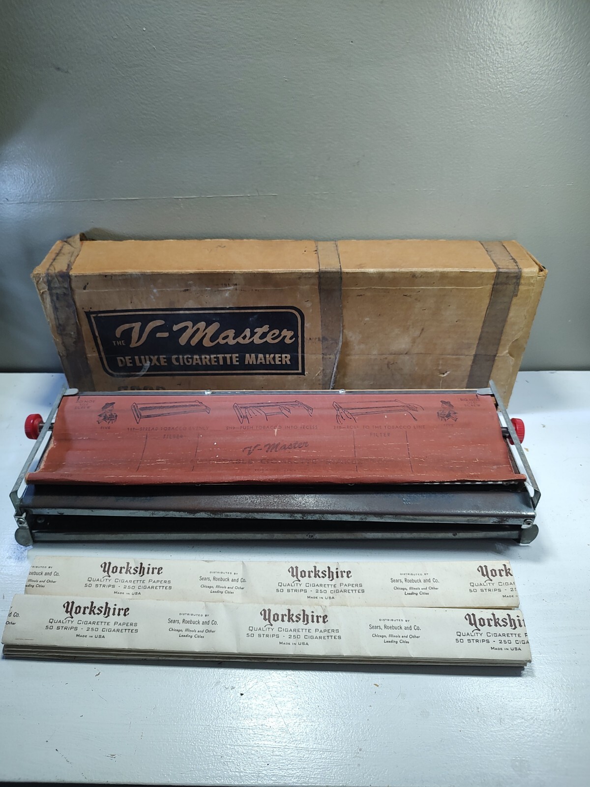 Vintage V-Master Deluxe Cigarette Maker Rolling Machine, Cigarette Papers & Box