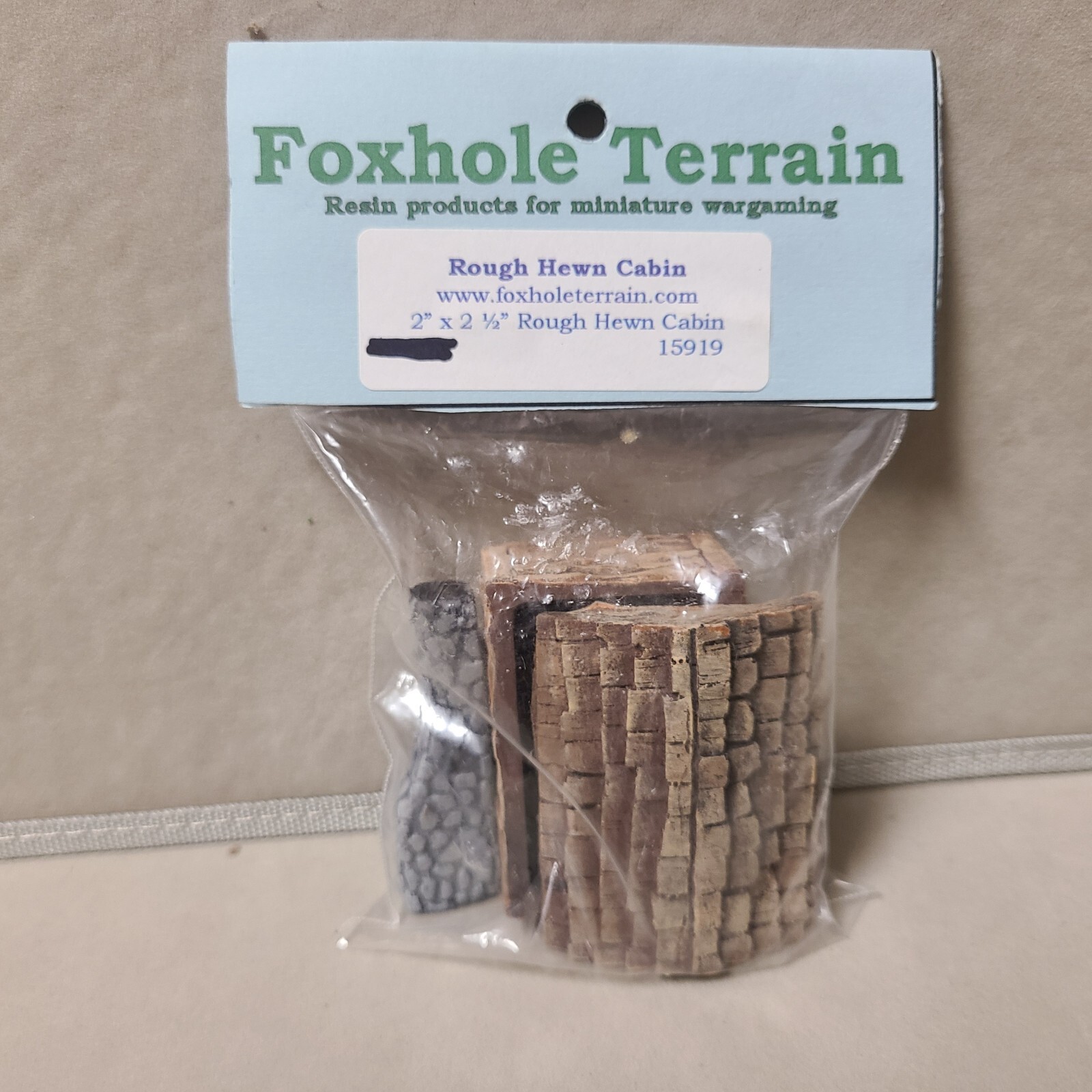 Wargaming Terrain: Rough Hewn Cabin- 2 X 2½ in. Removable Roof & Chimney. RESIN