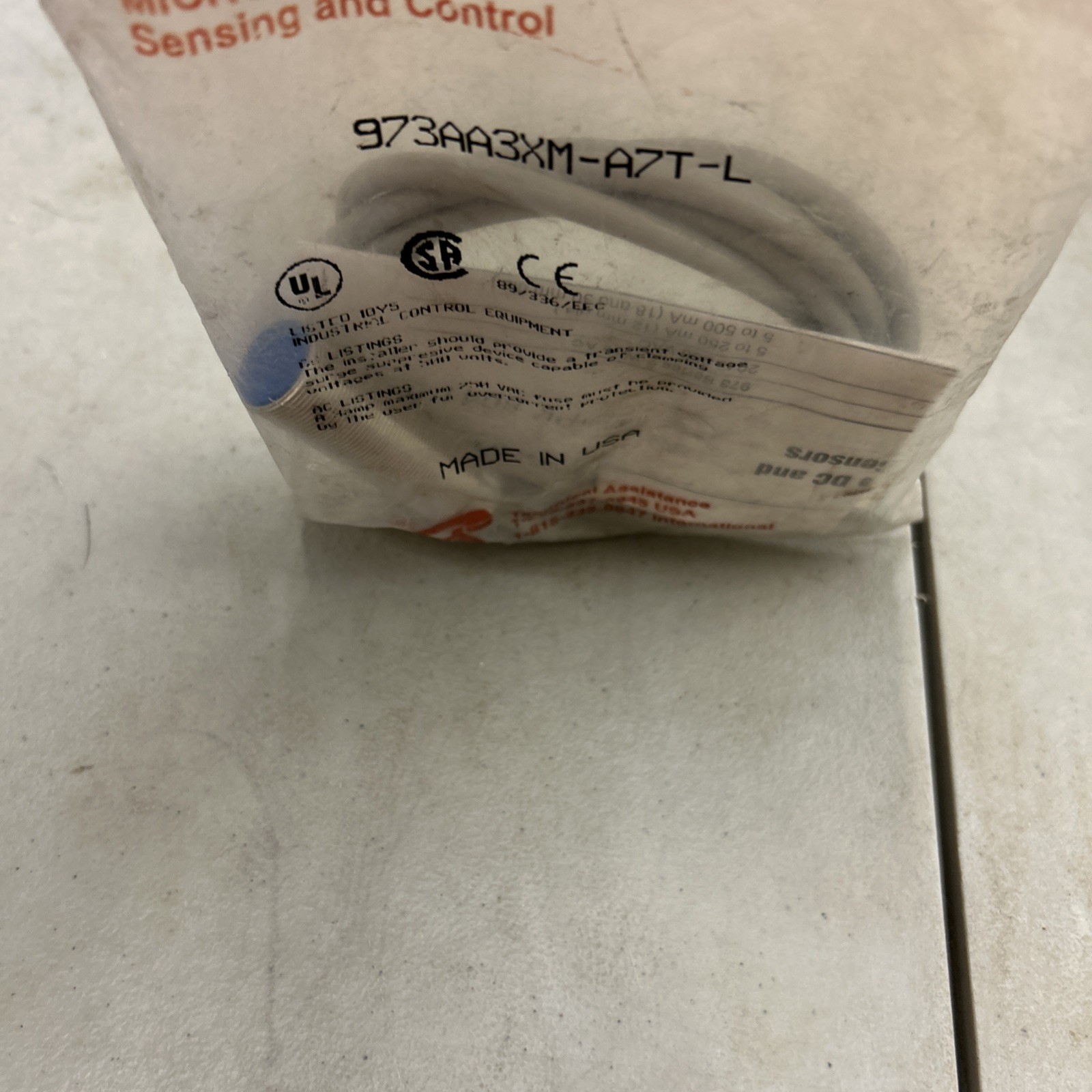 Honeywell Micro Switch Sensing And Control 973AA3X-A7T-L