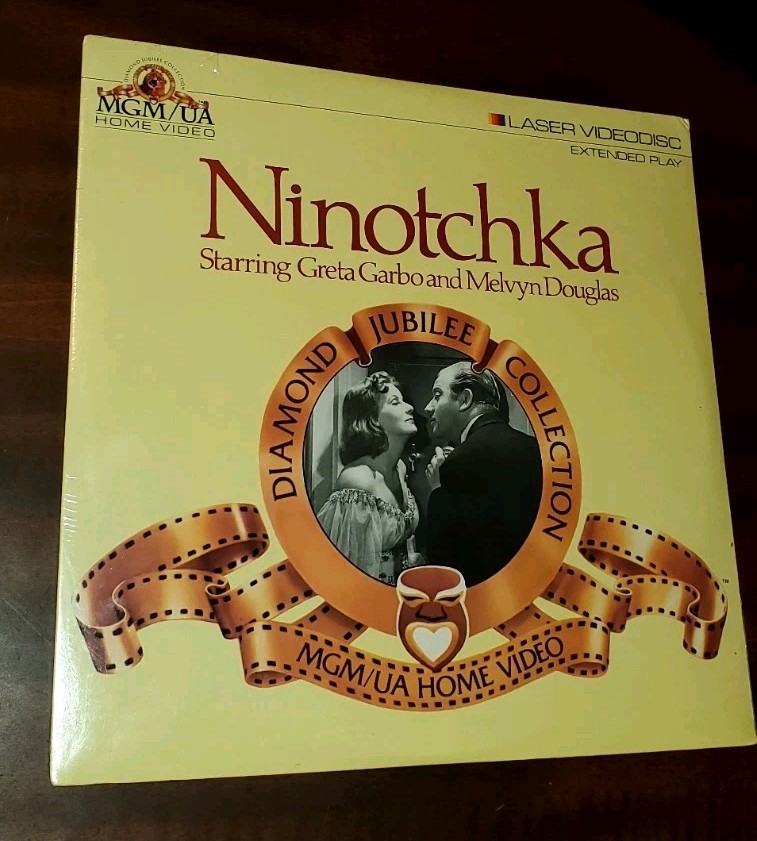Ninotchka, Greta Garbo Melvyn Douglas (Laser Videodisc 1985 MGM/UA) New Sealed