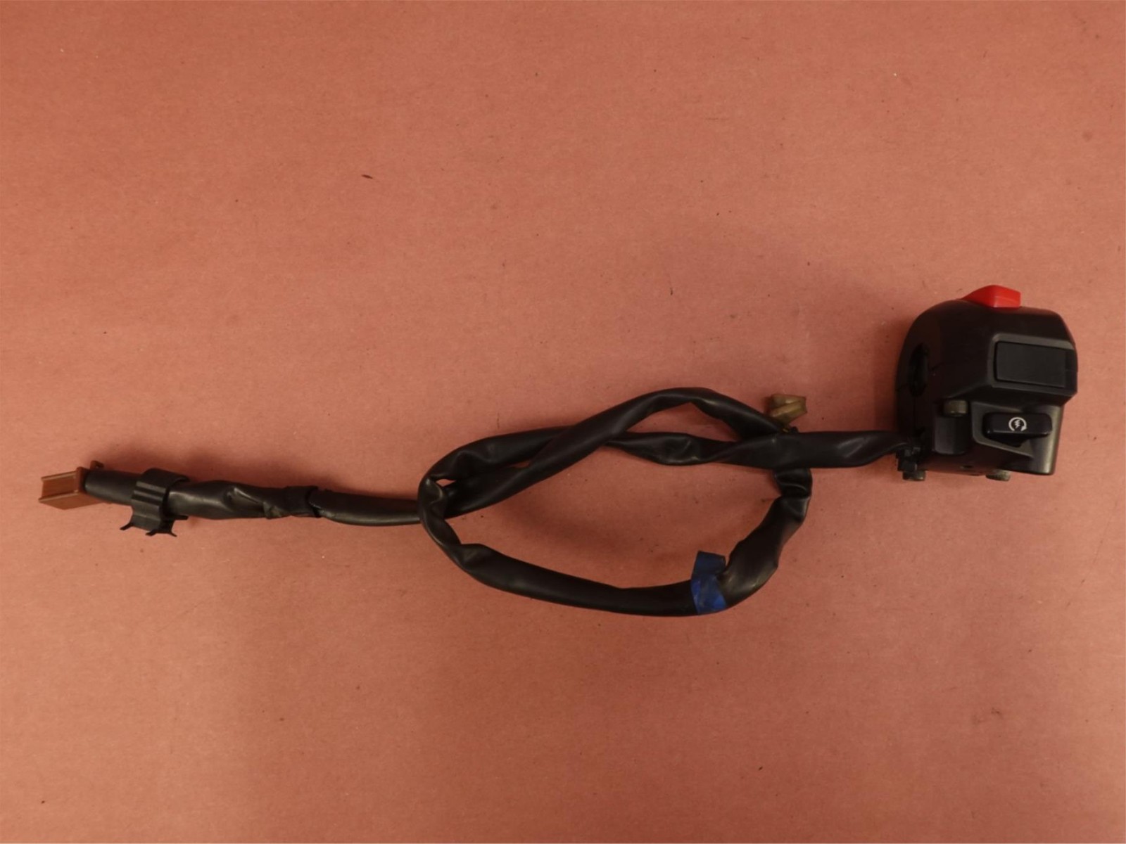 01-05 YAMAHA FZ1 FZ1000 FZ 1000 FZS10 RIGHT HANDLEBAR STOP START KILL SWITCH