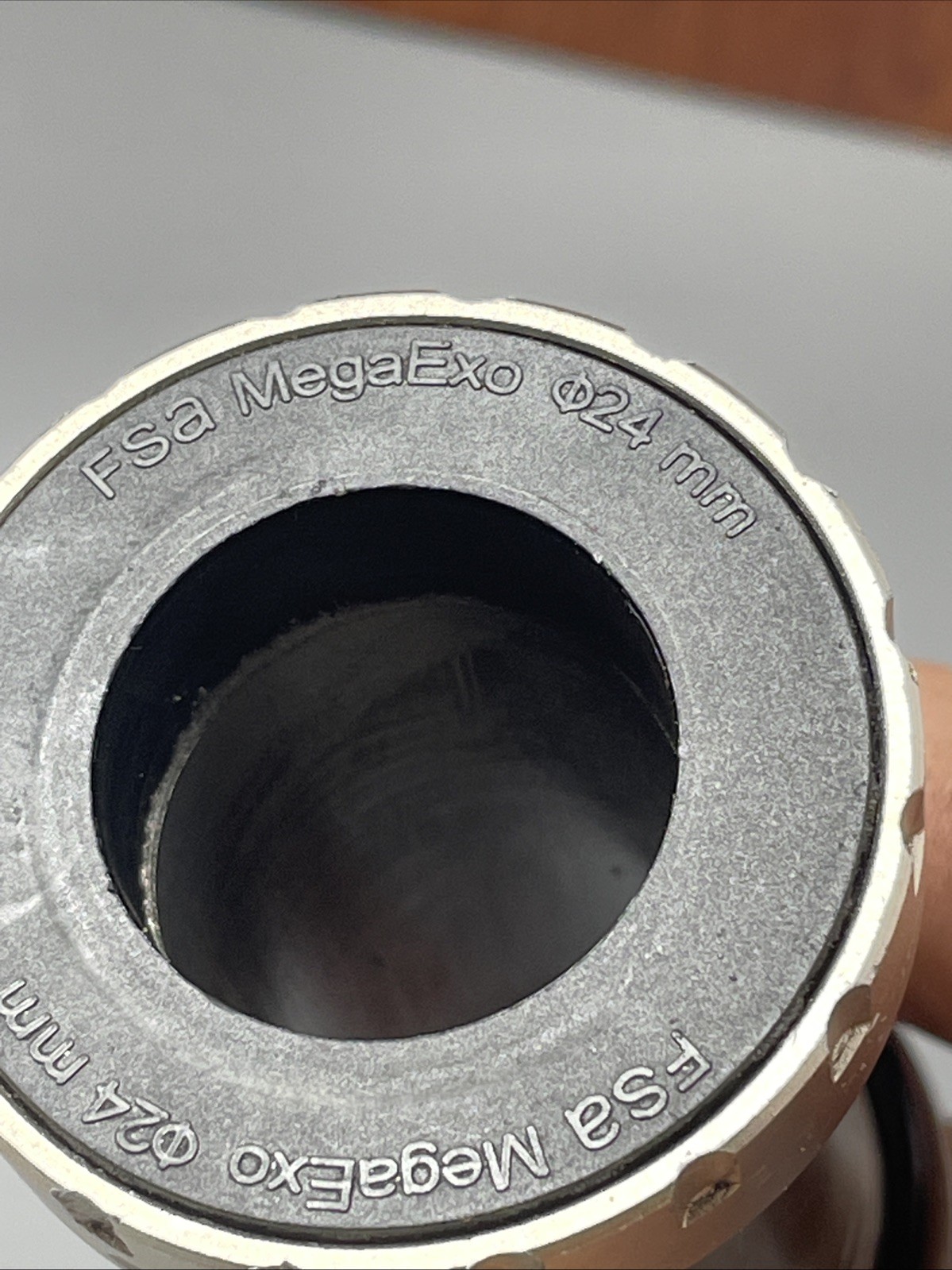 FSA Mega Exo Bottom Bracket Cartridge Sealed English Threaded Gold