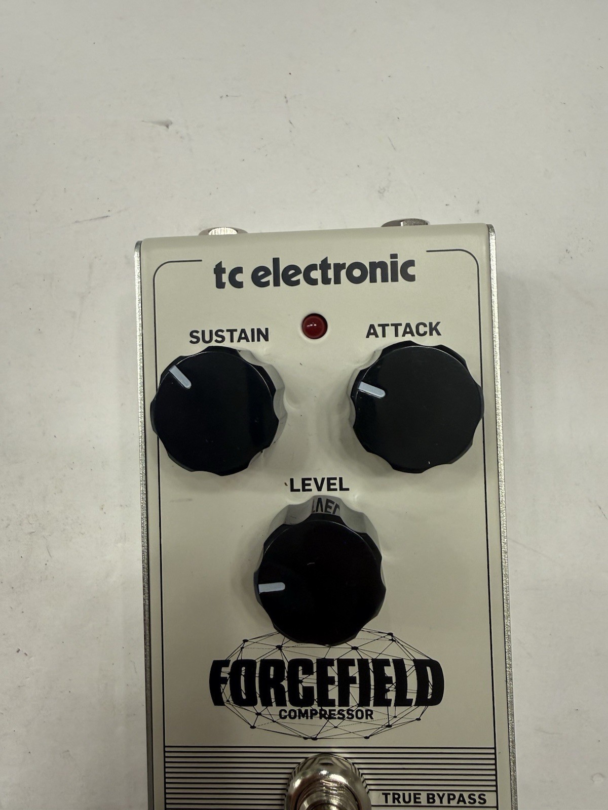 TC Electronic Forcefield Compressor Sustainer True Bypass Guitar Effect Pedal