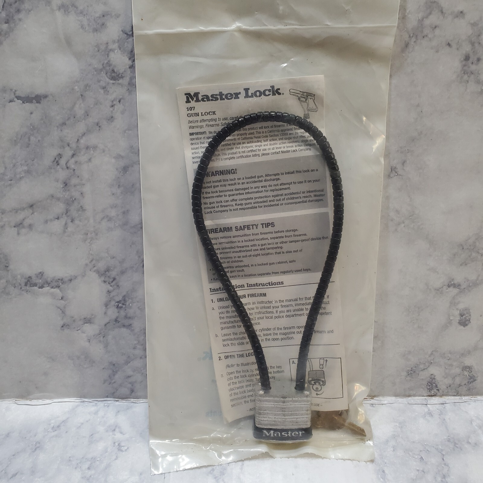 Master Lock #107 Gun Lock Vinyl Coated Cable Strap Keys 11" Total Length