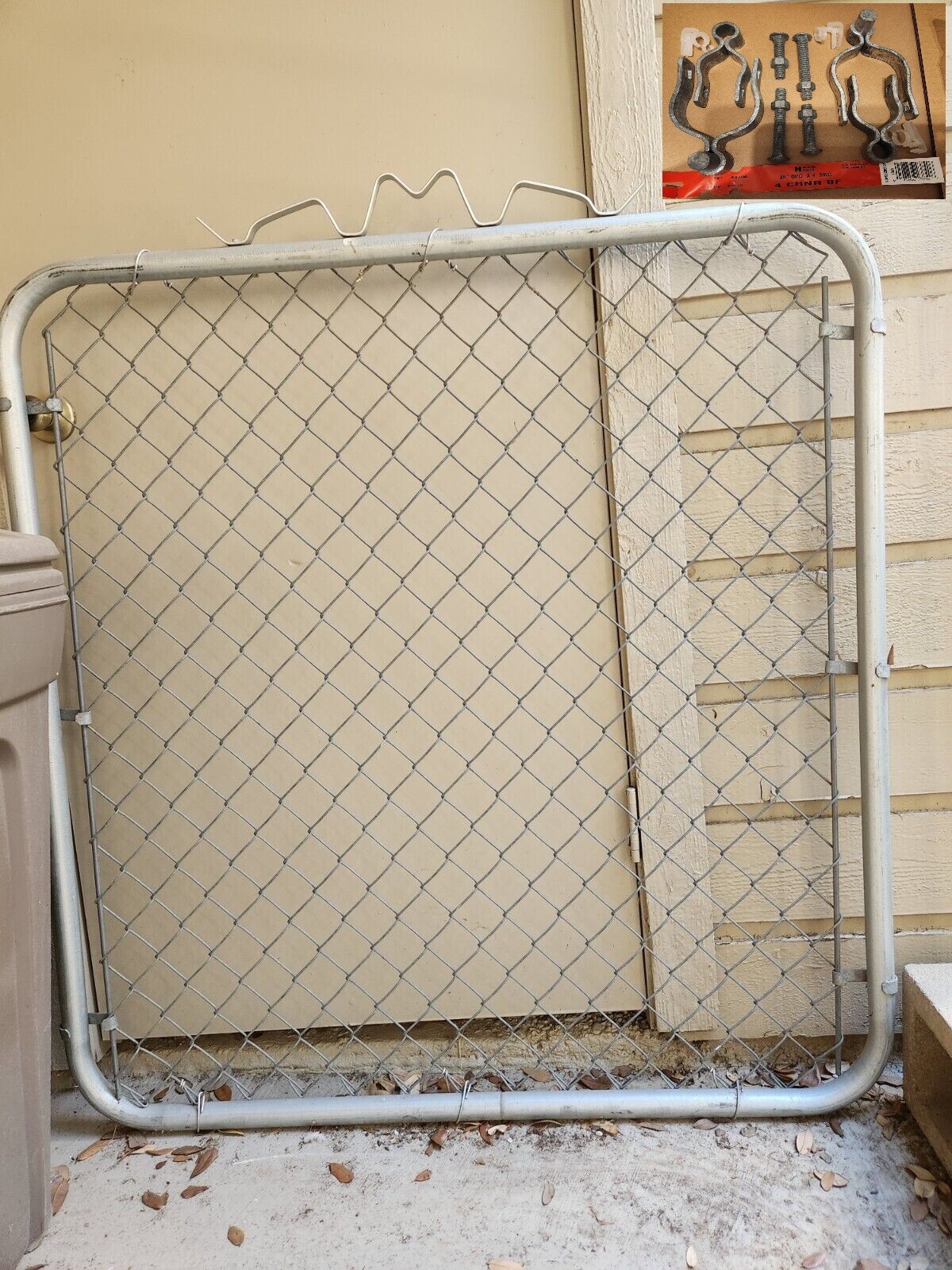 Fence Walk Gate (+hinge hardware) Galvanized Steel Chain Link 3' 7" x 3' 10"