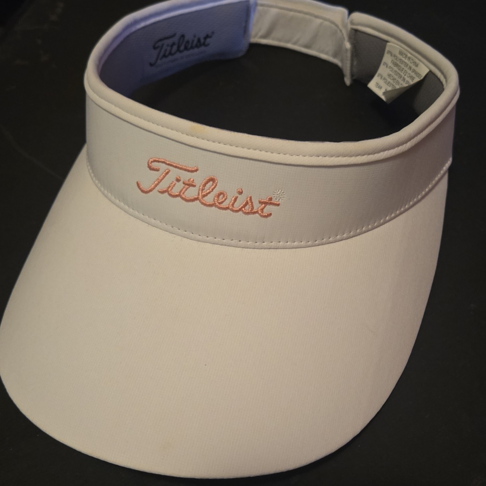 Titleist Adjustable Golf Visor White/Pink Embroidered Logo Solid Unisex Big Bill