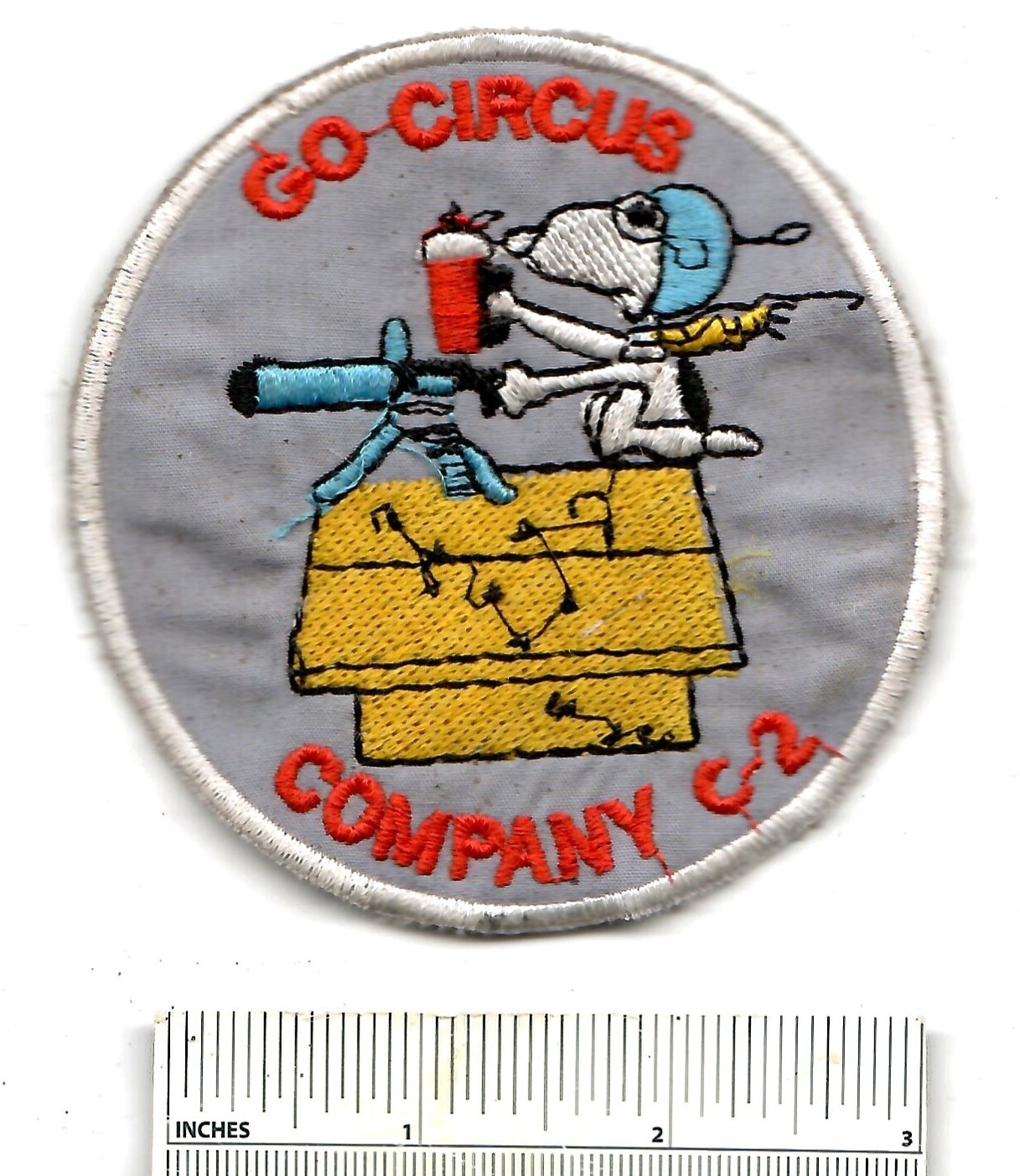 Vietnam War SNOOPY Go Circus vs The Red Baron Shoulder Patch US Army Co C-2