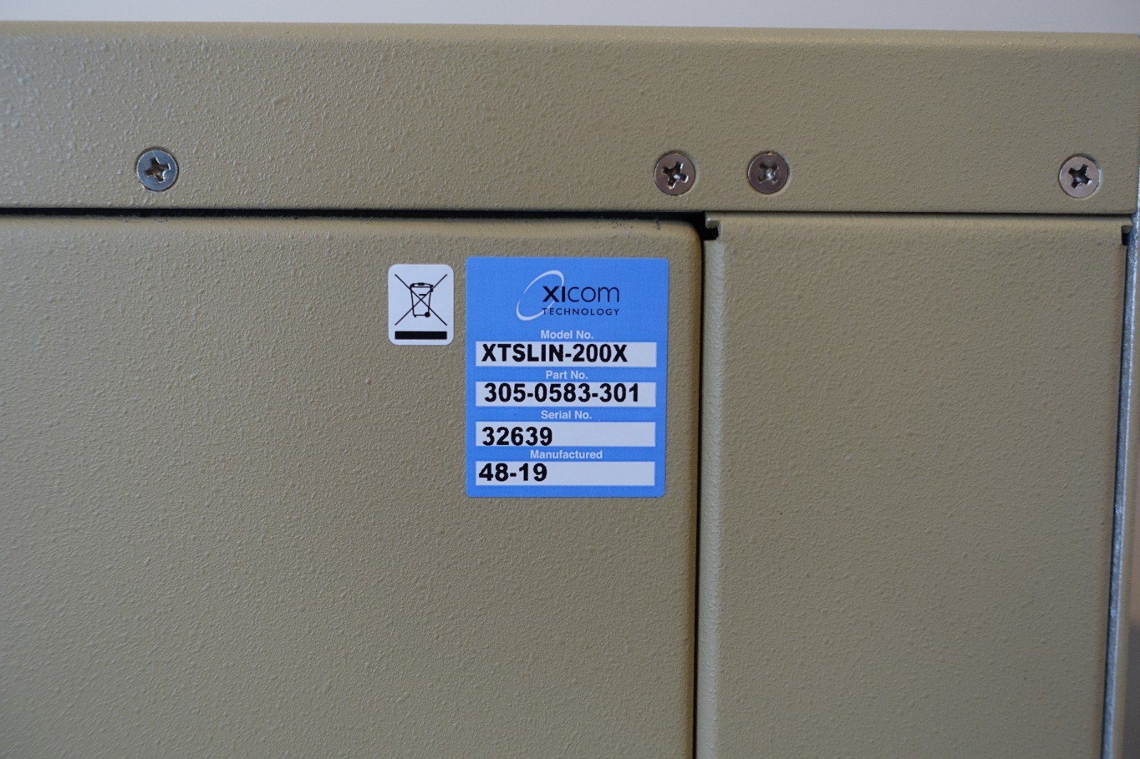 Comtech Xicom XTSLIN-200X – 200W X-Band GaN Solid State Power Amplifier (SSPA)
