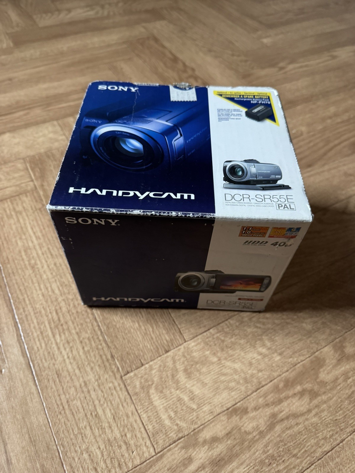 BOX ONLY Sony DCR SR55E 40GB Digital Camcorder BOX ONLY