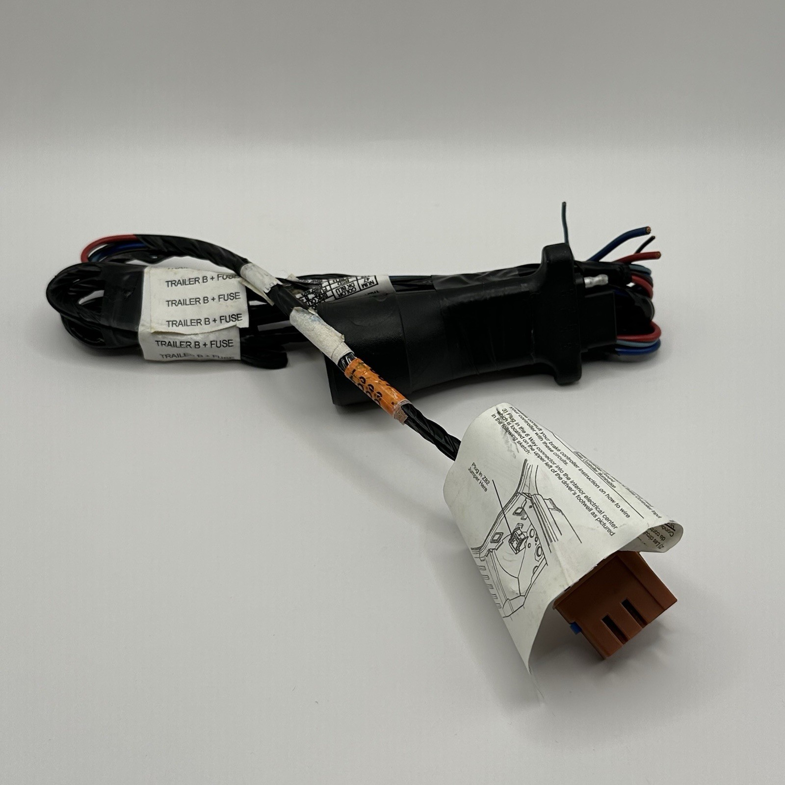 GENUINE GM Z82 BRAKE CONTROL TRAILER WIRE HARNESS GLOVE BOX JUMPER OEM 15411267